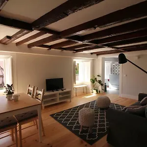 https://milanesa-apartment-1.hotels-lisbon-portugal.com